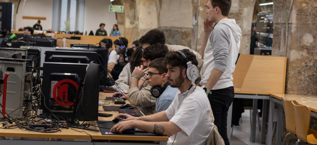 Imagen Clasificados todos los estudiantes de UPCT Esports para la play off de la liga universitaria que comienza este fin de semana